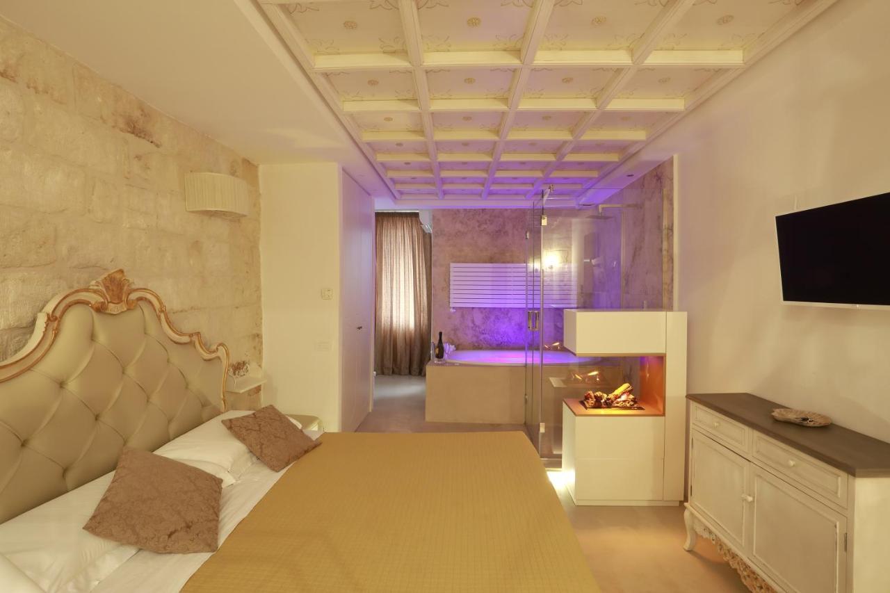 Palazzo Stapane Home Suite 9 - Luxury Living Monopoli Ngoại thất bức ảnh