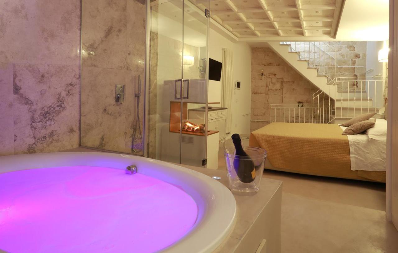 Palazzo Stapane Home Suite 9 - Luxury Living Monopoli Ngoại thất bức ảnh