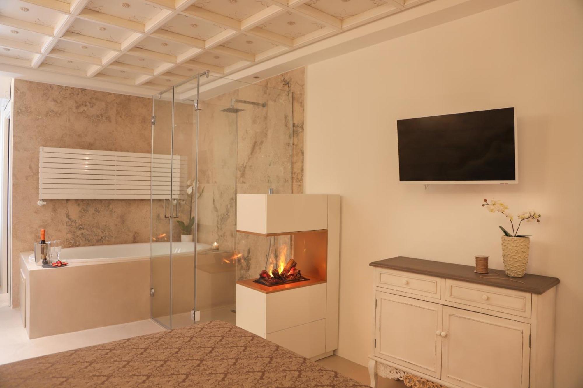 Palazzo Stapane Home Suite 9 - Luxury Living Monopoli Ngoại thất bức ảnh