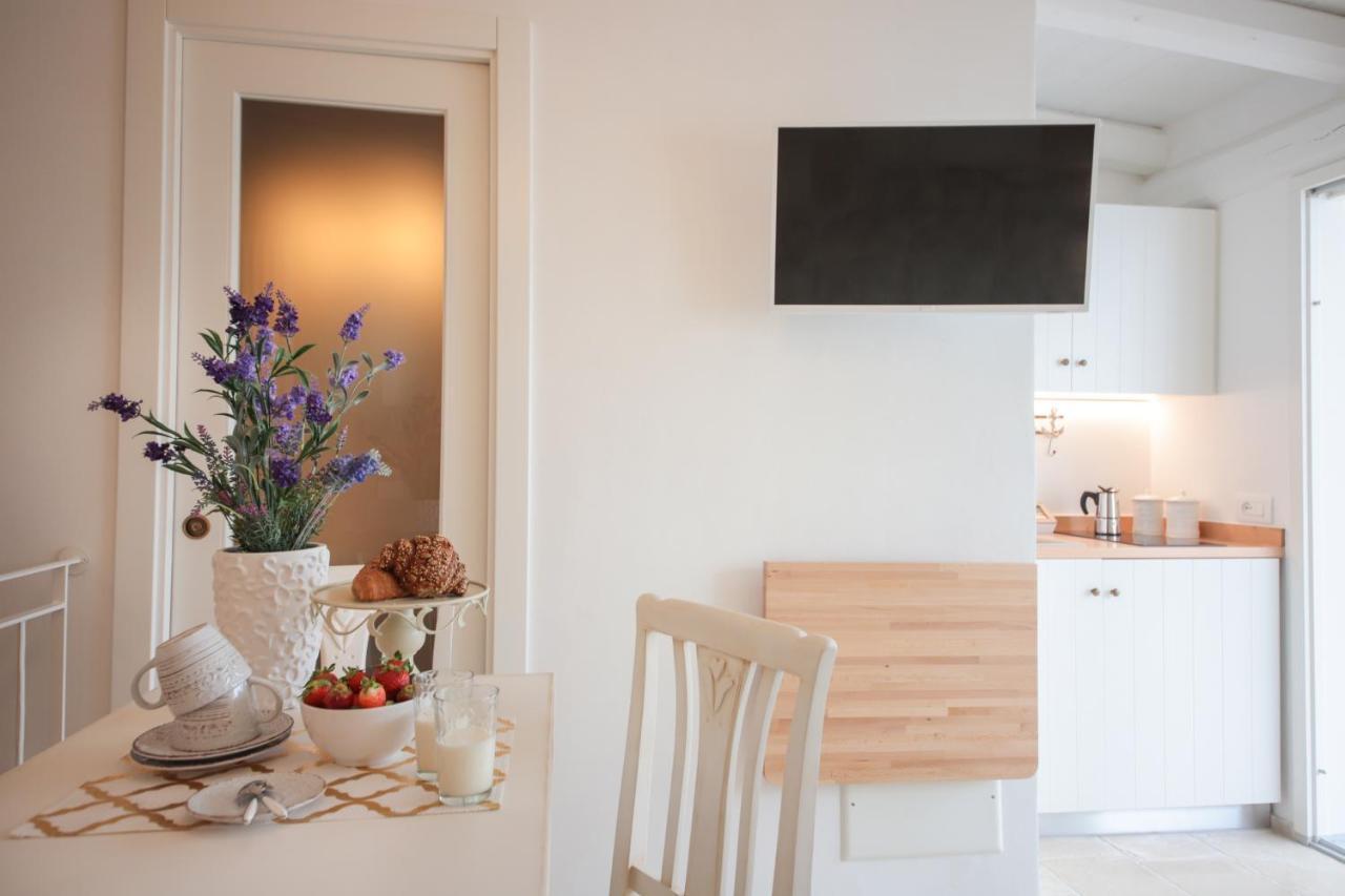 Palazzo Stapane Home Suite 9 - Luxury Living Monopoli Ngoại thất bức ảnh