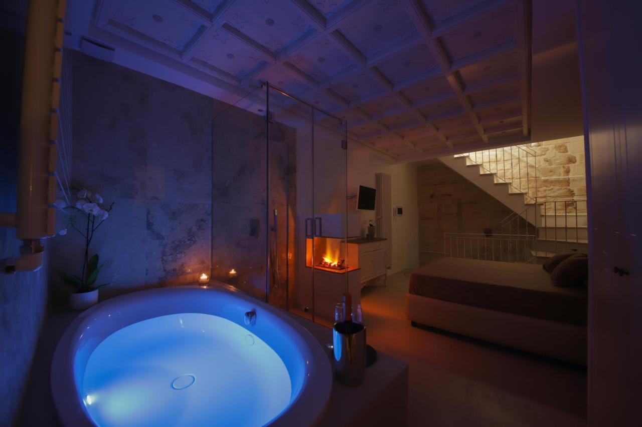 Palazzo Stapane Home Suite 9 - Luxury Living Monopoli Ngoại thất bức ảnh